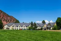 Comfort Inn & Suites Carbondale on the Roaring Fork Hotels in Basalt