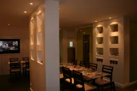 Hôtel Restaurant Maison Blanche Hotel a Rungis