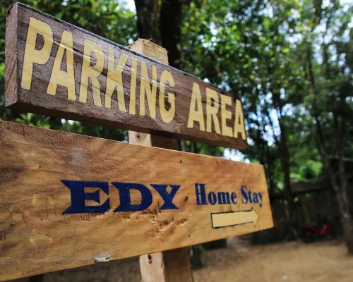 Edy Homestay Photos