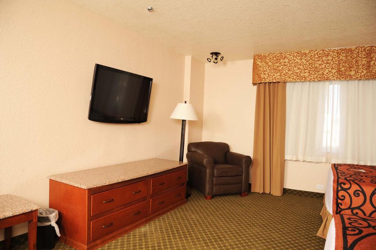 Ramada by Wyndham Elko Hotel at Stockmen's Casino