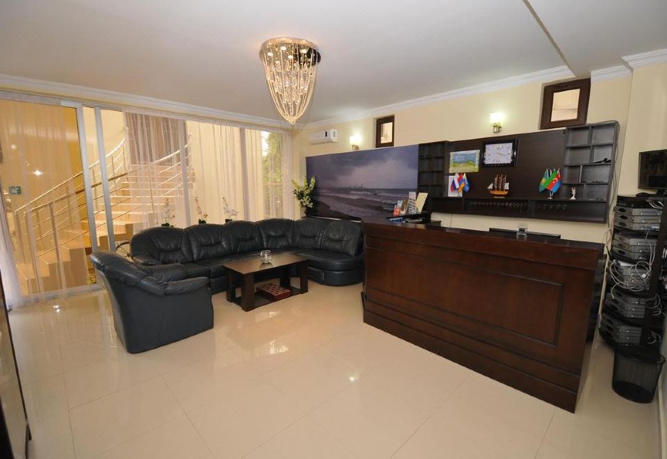 Cristal GB Hotel