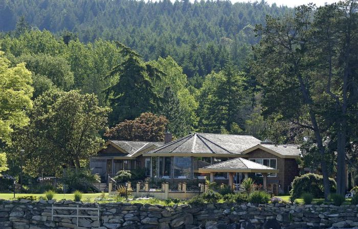 Galiano Oceanfront Inn & Spa