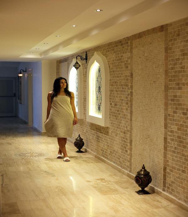 Uğurlu Termal Resort&Spa ve Kür Merkezi (Ugurlu Termal Resort Spa & Spa Cure Center)