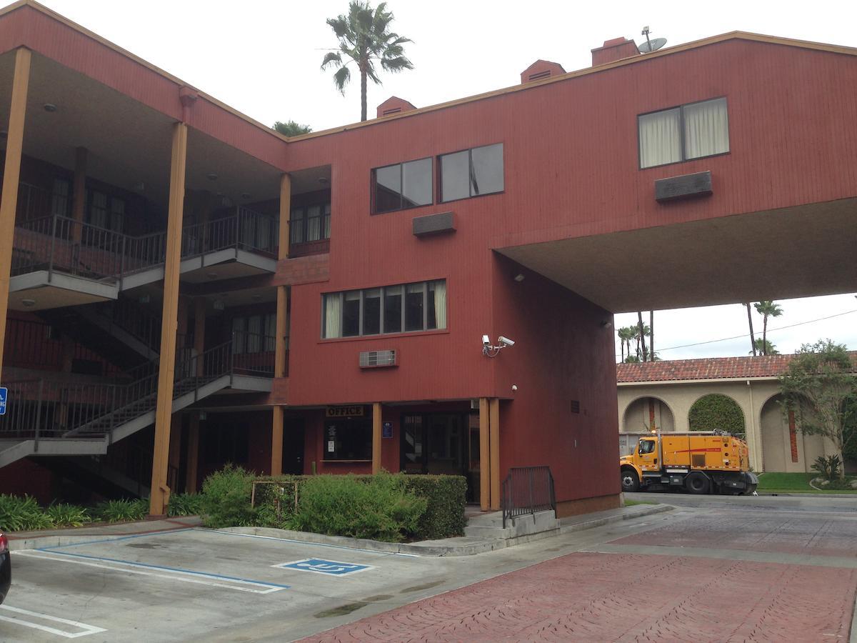 Americas Best Value Inn & Suites Los Angeles Downtown SW