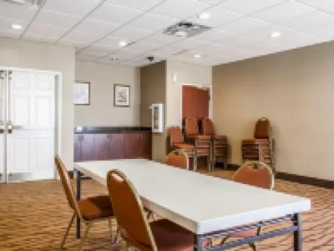 Sleep Inn & Suites Auburn Campus Area I-85 Hoteles en Auburn