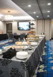 Hampton Inn & Suites Dallas/Ft. Worth Airport South - sarapan
