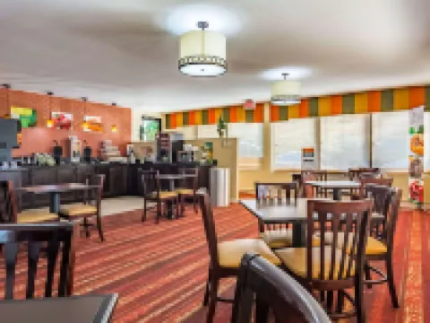 Quality Inn Columbus Near Fort Benning Hotels in Columbus