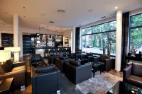 Relais & Châteaux Hotel Burg Schwarzenstein - 5-Star