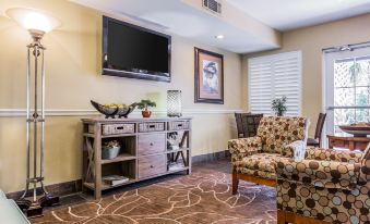 Candlewood Suites Charleston – MT. Pleasant