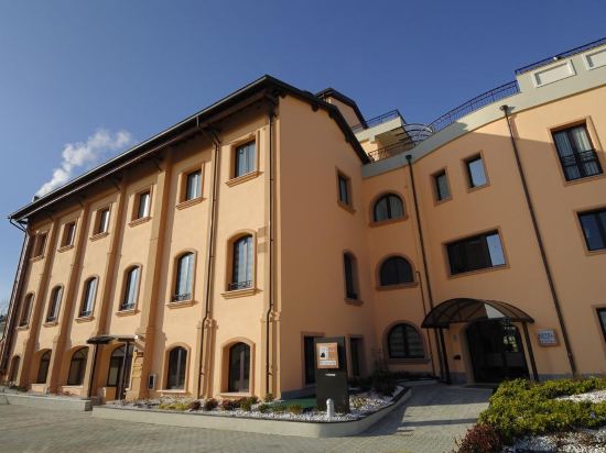 10 Best Hotels near Acetaia dei Bago, Castelvetro di Modena 2022 | Trip.com