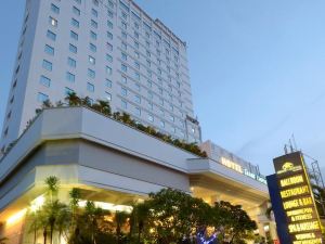 Grand Cempaka Business Hotel