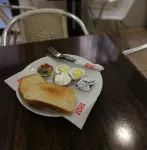 Sky Hostel Hotel a 