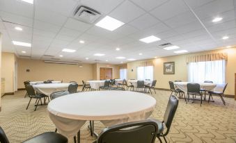 Comfort Suites Louisville Airport
