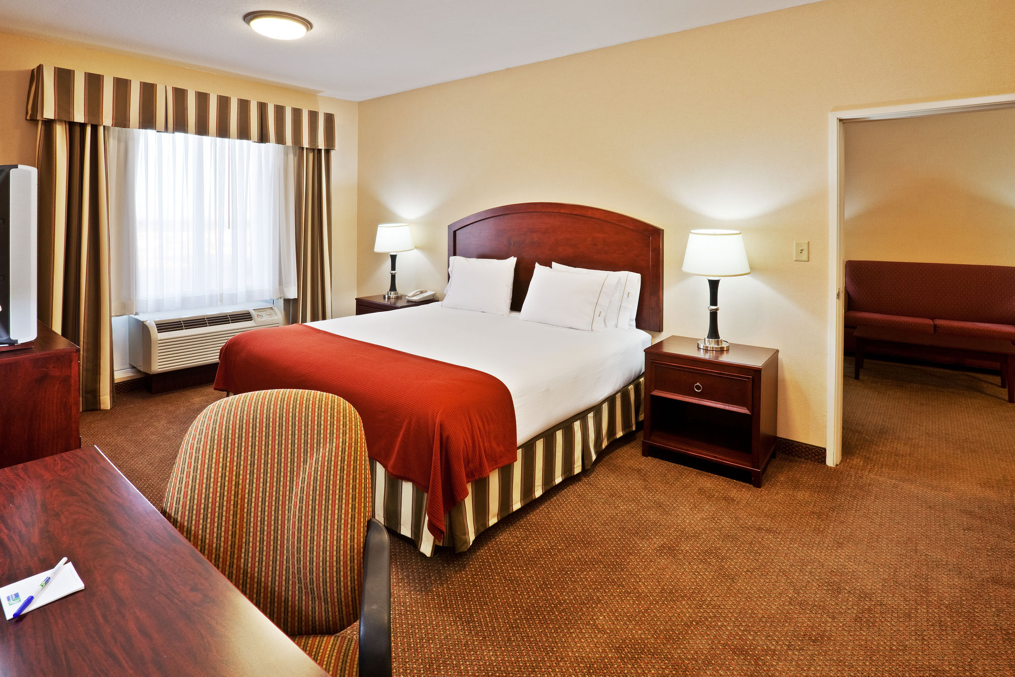 Holiday Inn Express Hotel & Suites Tulsa-Catoosa East I-44