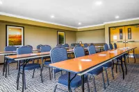 Comfort Inn & Suites Redwood Country Hotels in Fortuna