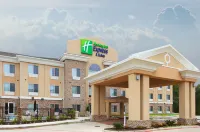 Holiday Inn Express & Suites Carthage Hotels in Carthage