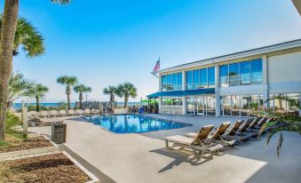 Oceanfront Litchfield Inn