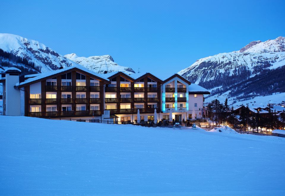 hotel overview picture