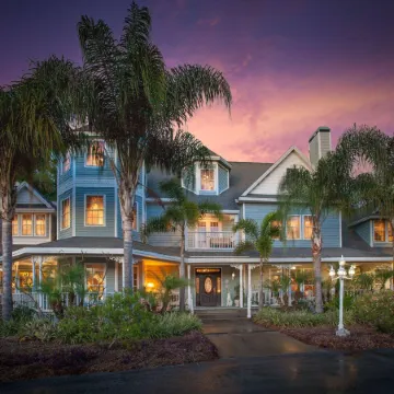 Heron Cay Lakeview Bed & Breakfast