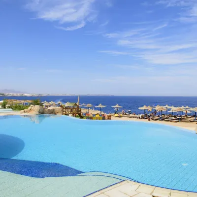 Amphoras Blu Ultra-AI Adults Friendly 鄰近Old Market的酒店