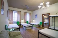 Hostel Little Quarter