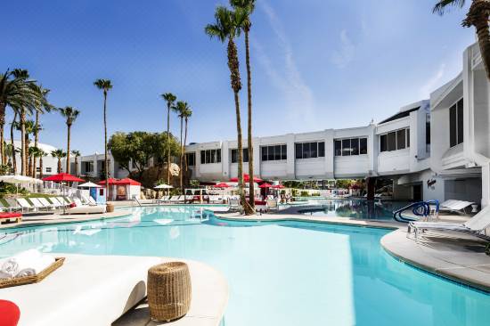 Tropicana Las Vegas a DoubleTree by Hilton Hotel and Resort-Las Vegas  Updated 2022 Room Price-Reviews & Deals | Trip.com