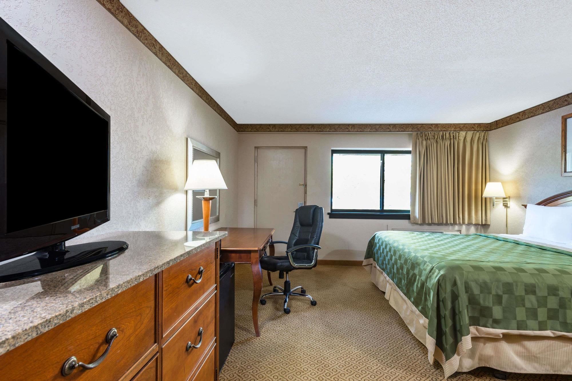 Ramada by Wyndham West Atlantic City