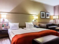 Best Western Premier Novina Hotel Regensburg Hotels near Haidplatz Square