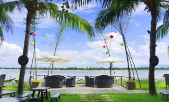 Vinh Hung Riverside Resort & Spa