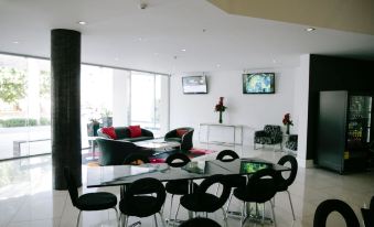 Adina Serviced Apartments Canberra Dickson