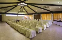 Villas del Sol Hotel & Bungalows Hotels in San Jacinto Amilpas