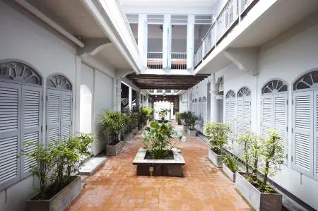 The Memory at on on Hotel