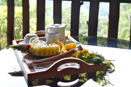 Estancia Resort Hotel Отели рядом с достопримечательностью «Тагайтай»