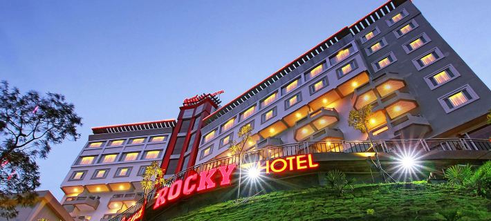 Grand Rocky Hotel Bukittinggi Hotel di Bukittinggi