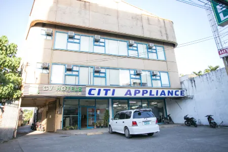 GV Hotel - Dipolog Отели рядом с достопримечательностью «Iglesia Ni Cristo»