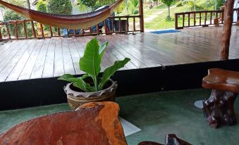 Phupha Bungalow Haad Rin - Housity