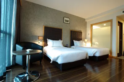 Symphony Suites Hotel