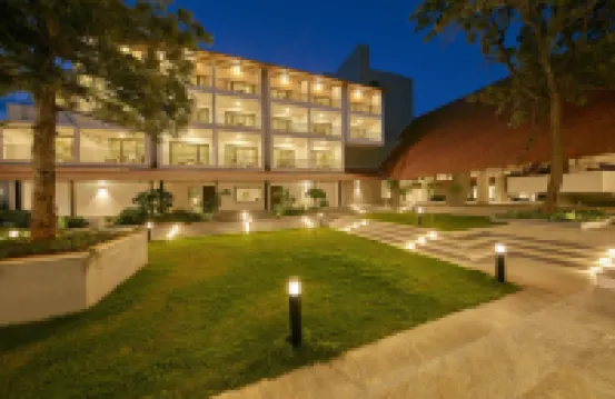 Signature Club Resort Отели в г. 