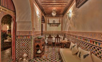 Riad Kaiss by Anika