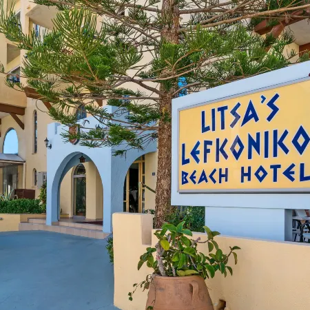 Lefkoniko Bay