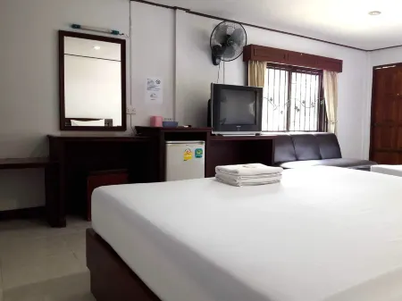 Fa Prao Fon Hotel