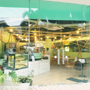 Hue Hotels and Resorts Boracay Managed by HII