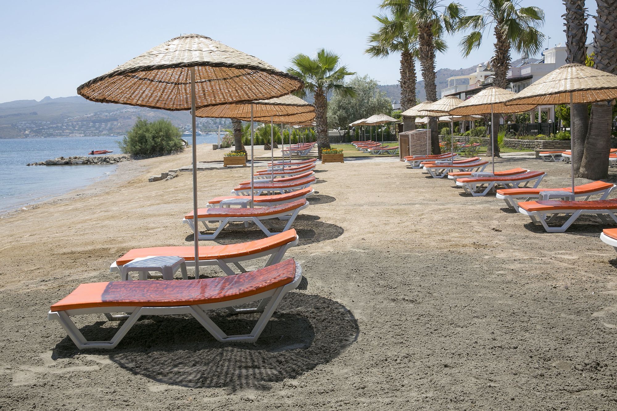 Bodrum Sea Side Beach Club Hotel