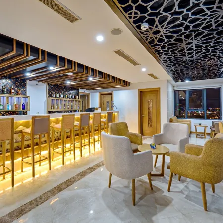 Paris Deli Danang Beach Hotel
