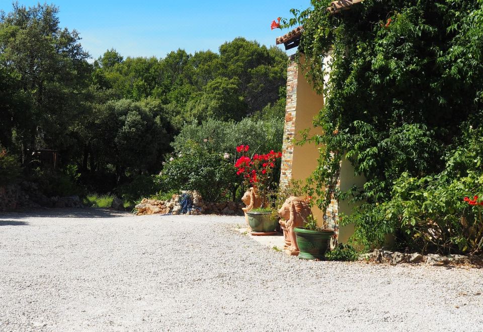 Domaine de la Borie-Trans-en-Provence Updated 2023 Room Price-Reviews &  Deals | Trip.com