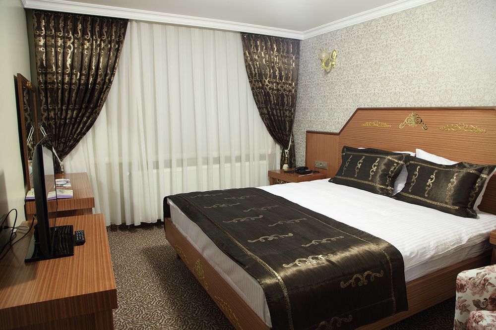 Cakmak Marble Hotel