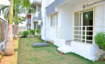 Tranquil Coast Resorts - Housity