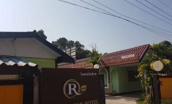 O-Rich Gold Hotel