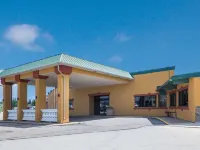 Badlands Inn & Suites Hotels in Stark County