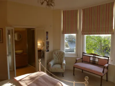 Laurel House Hotels near Cheltenham Racecourse